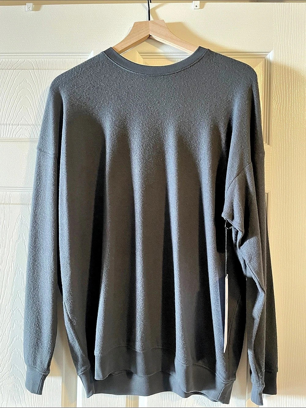 Alo Yoga Soho Pullover Charcoal Pullover Size Medium NWT